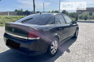 Ліфтбек Opel Vectra 2005 в Коломиї