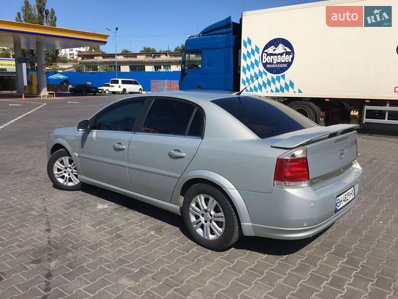 Седан Opel Vectra 2007 в 