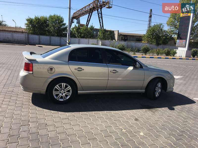 Седан Opel Vectra 2007 в Белгороде-Днестровском
