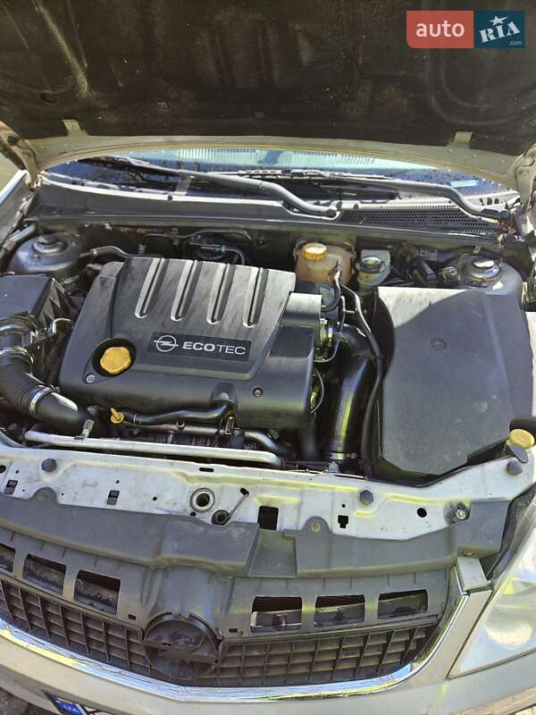 Універсал Opel Vectra 2005 в Мукошині