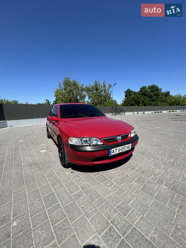 Ліфтбек Opel Vectra 1997 в Івано-Франківську