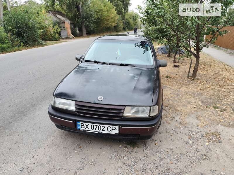 Седан Opel Vectra 1991 в Изяславе