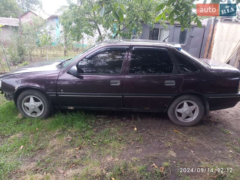 Седан Opel Vectra 1991 в Подольске фото 3 Седан Opel Vectra 1991 в Подольске