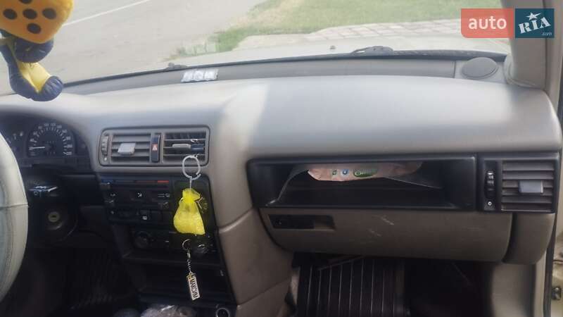 Лифтбек Opel Vectra 1989 в Виннице фото 9 Лифтбек Opel Vectra 1989 в Виннице