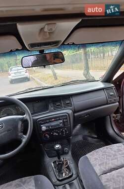 Седан Opel Vectra 1996 в 
