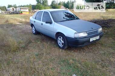 Лифтбек Opel Vectra 1989 в Ковеле