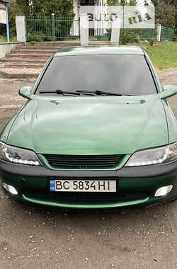 Седан Opel Vectra 1996 в Городке