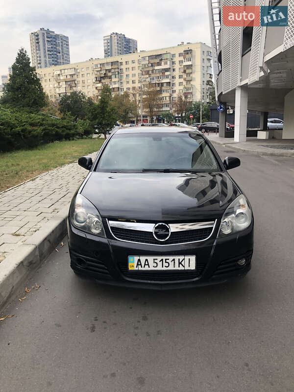 Седан Opel Vectra 2008 в Киеве