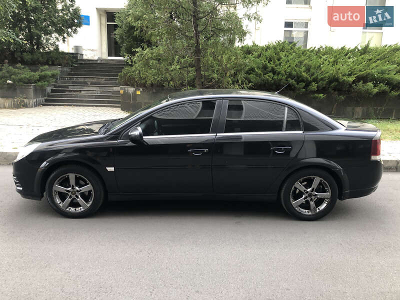 Седан Opel Vectra 2008 в Киеве