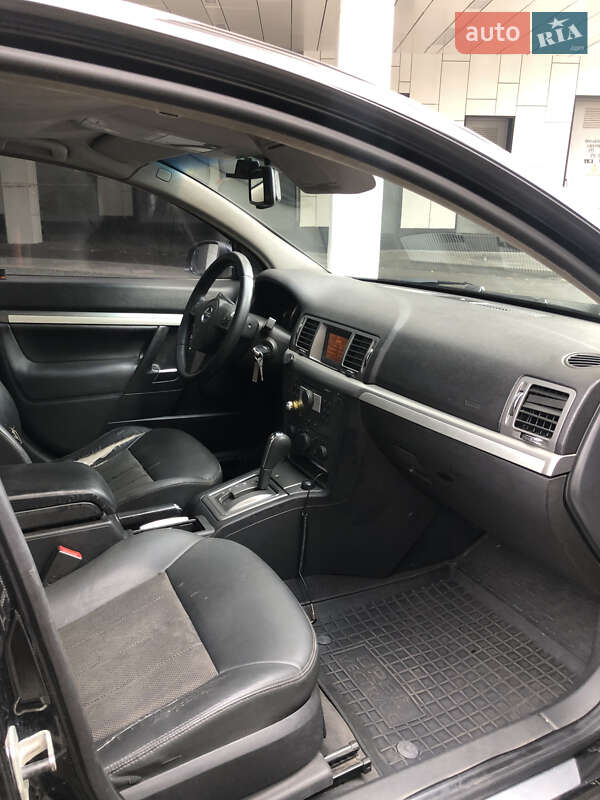 Седан Opel Vectra 2008 в Киеве