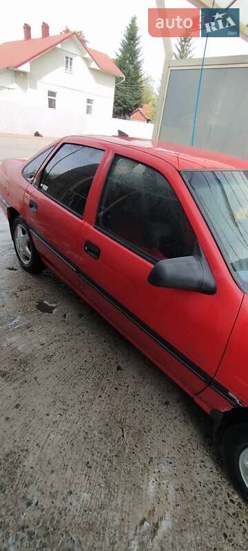 Седан Opel Vectra 1992 в Коломиї