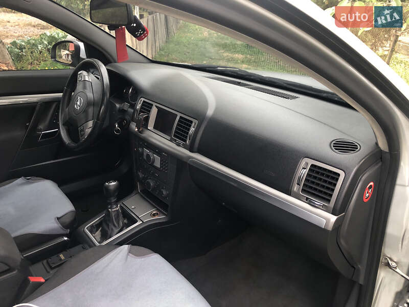 Универсал Opel Vectra 2005 в Луцке фото 7 Универсал Opel Vectra 2005 в Луцке