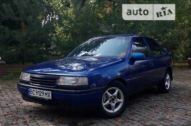 Седан Opel Vectra 1989 в Самборе