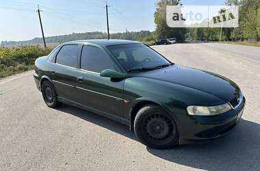 Седан Opel Vectra 1999 в Вороновиці