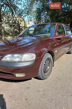 Седан Opel Vectra 1996 в 