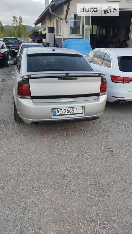 Лифтбек Opel Vectra 2002 в Киеве