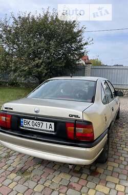 Седан Opel Vectra 1993 в Тернополі