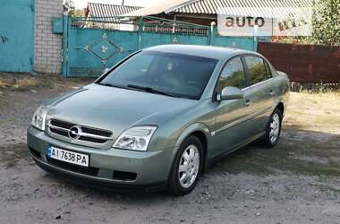 Седан Opel Vectra 2004 в Градижске