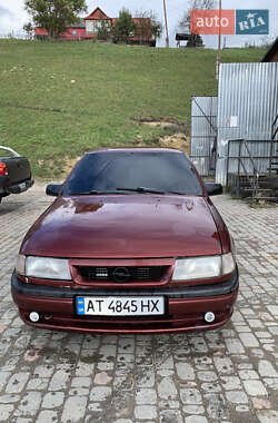 Седан Opel Vectra 1995 в Ворохті