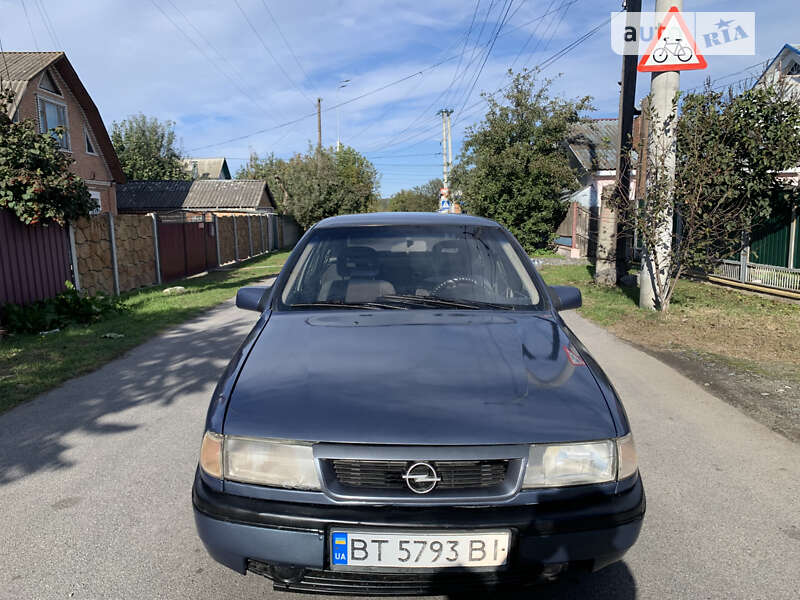 Ліфтбек Opel Vectra 1995 в Вінниці