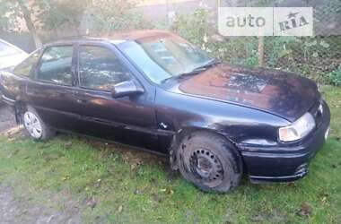 Ліфтбек Opel Vectra 1995 в Дубровиці