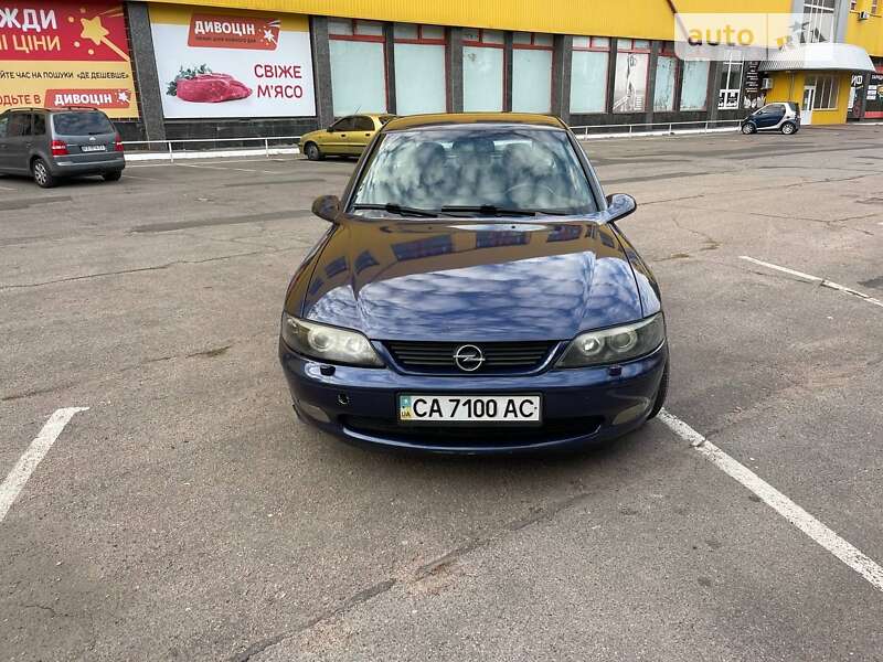 Седан Opel Vectra 1998 в Черкасах