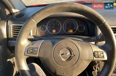 Лифтбек Opel Vectra 2006 в Ковеле