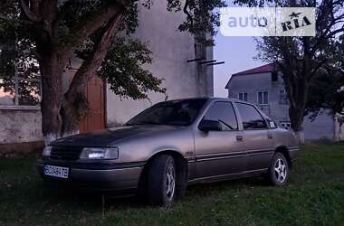 Седан Opel Vectra 1990 в Івано-Франківську