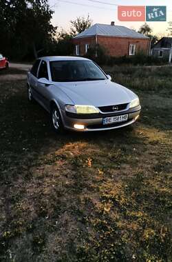 Седан Opel Vectra 1996 в Первомайске