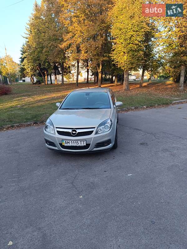 Седан Opel Vectra 2008 в Житомире