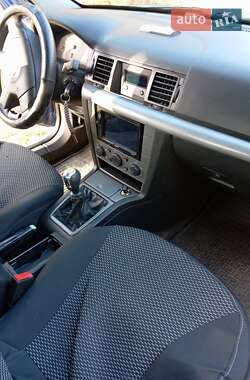 Седан Opel Vectra 2003 в 
