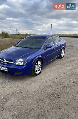 Лифтбек Opel Vectra 2004 в Николаеве