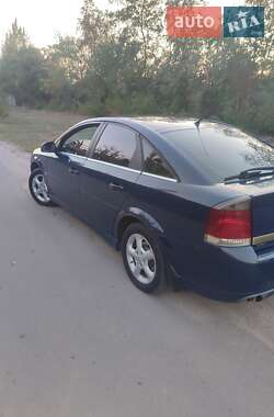 Седан Opel Vectra 2004 в 
