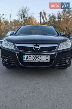 Седан Opel Vectra 2006 в 