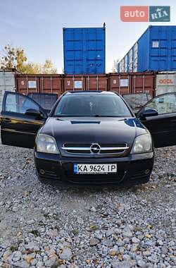 Універсал Opel Vectra 2005 в Києві