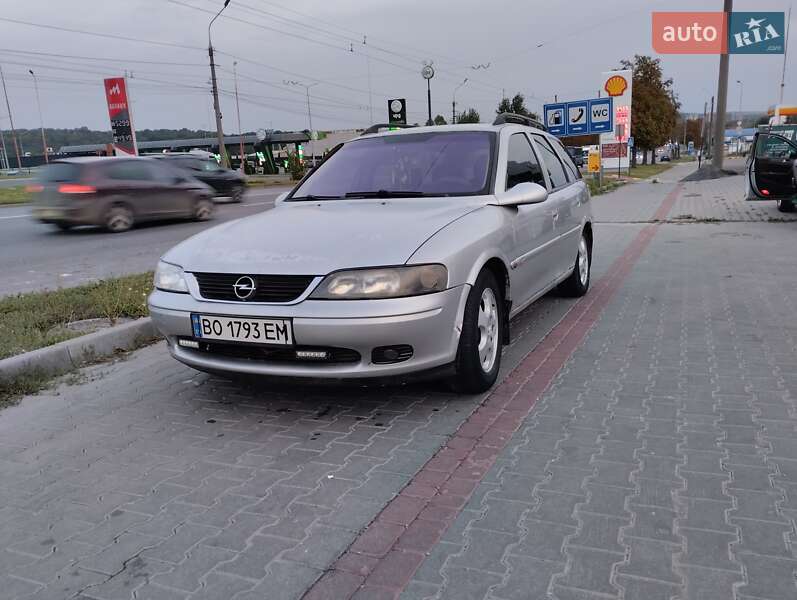 Універсал Opel Vectra 1999 в Тернополі