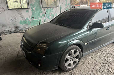 Седан Opel Vectra 2004 в Днепре