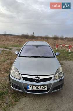 Универсал Opel Vectra 2007 в Песковке