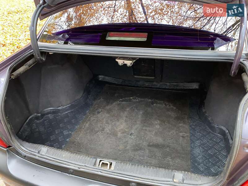 Седан Opel Vectra 1997 в Жмеринці