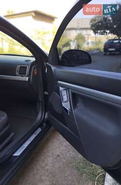 Седан Opel Vectra 2006 в 