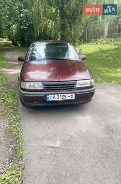 Седан Opel Vectra 1991 в Золотоноше