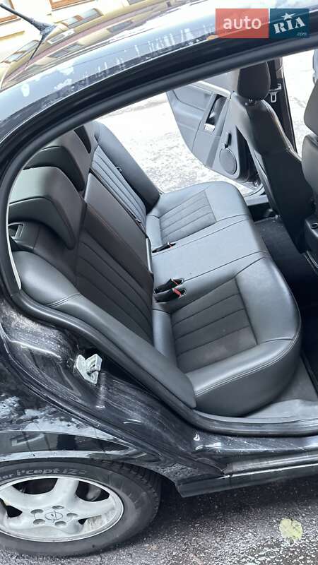Седан Opel Vectra 2008 в Чернівцях