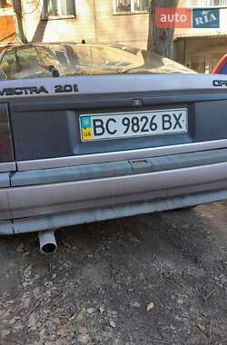 Лифтбек Opel Vectra 1989 в Львове