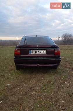 Ліфтбек Opel Vectra 1993 в Рудки