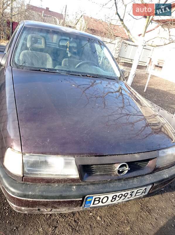 Седан Opel Vectra 1992 в Кременце