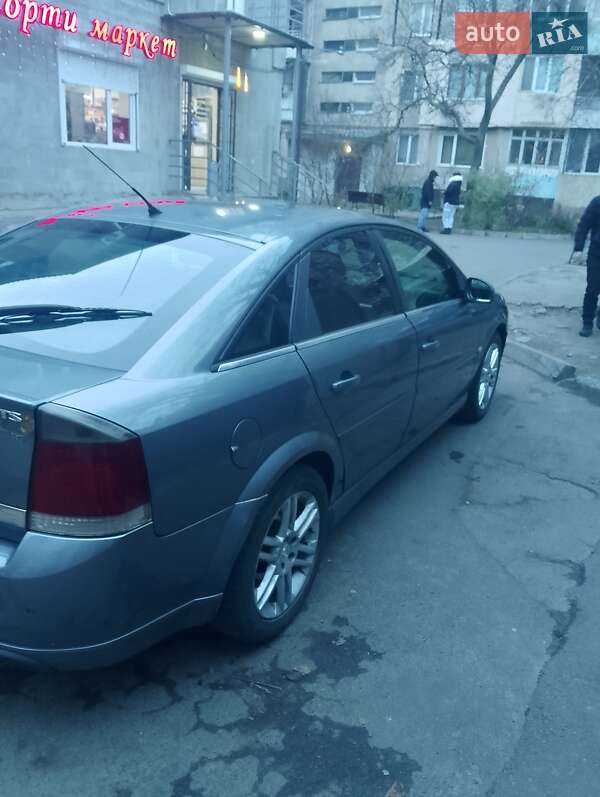 Лифтбек Opel Vectra 2003 в Одессе