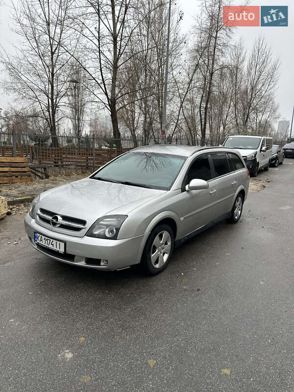 Универсал Opel Vectra 2004 в Киеве