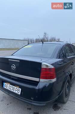 Седан Opel Vectra 2004 в 