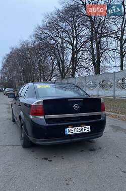 Седан Opel Vectra 2004 в 