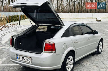 Ліфтбек Opel Vectra 2005 в Миколаєві